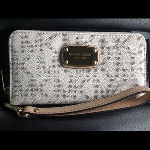 Michael Kors wallet